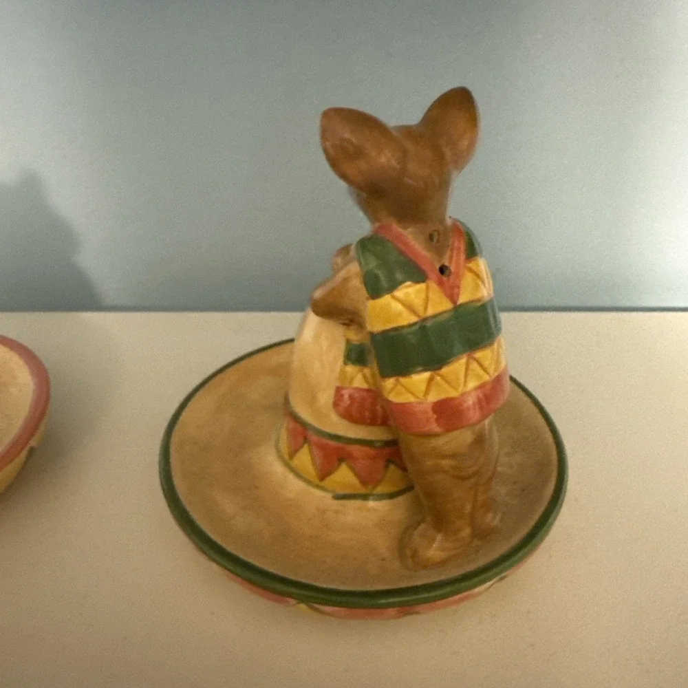 Vintage Clay Art Chihuahuas On Sombreros Salt And Pepper Shakers